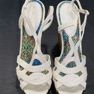 Madden Hirl wedge heels